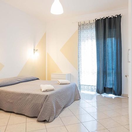 Nuovo Appartamento Beige Bari Eksteriør bilde