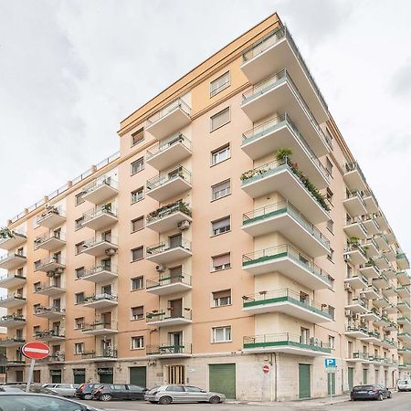Nuovo Appartamento Beige Bari Eksteriør bilde