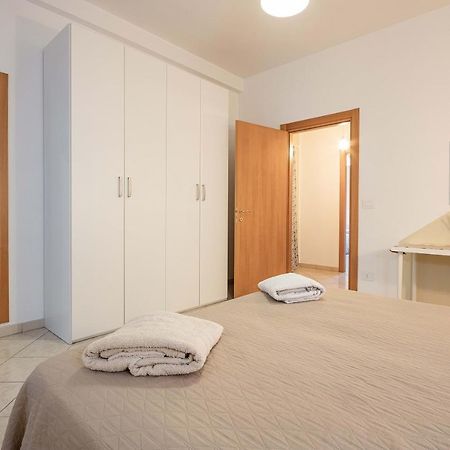 Nuovo Appartamento Beige Bari Eksteriør bilde