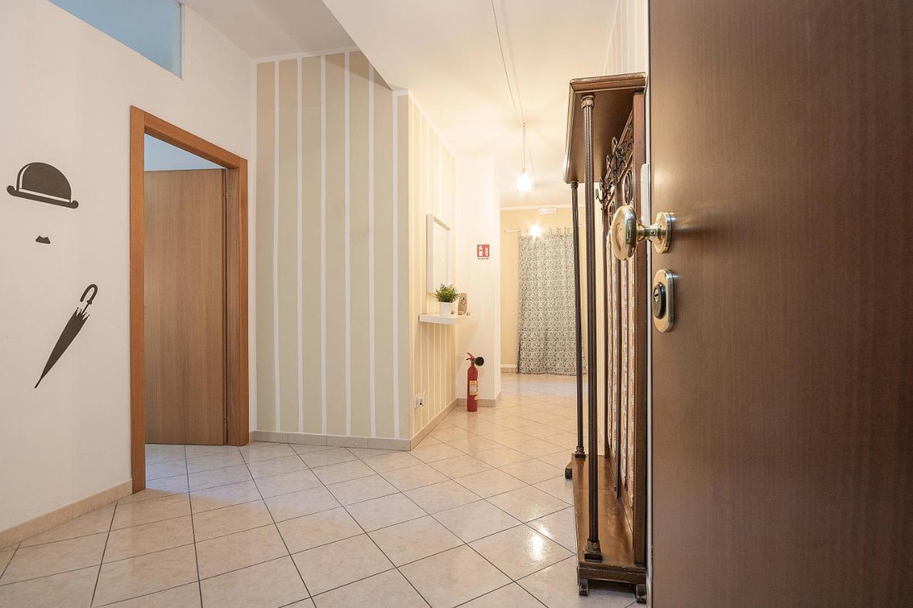 Nuovo Appartamento Beige Bari Eksteriør bilde